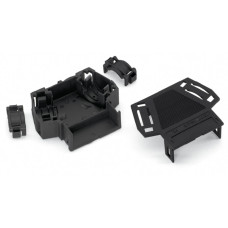 Strain relief housing, 3-pole, with locking clip, black