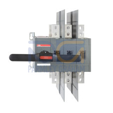[The change-over switches include a black handle IP65][see the table below, Nema type 1, 3R, 12, a shaft and a bolt set for the cable connection and a set of phase separators.]