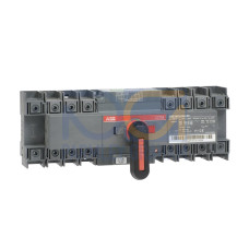 Including a handle for manual operation, bolt kit with nut and washers for all terminals and male connectors for control circuits. Types OTM630...2500E_ include a storage clip for the handle and spare