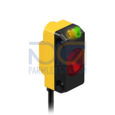 WORLD-BEAM: QS18 Series: Receiver (Flush Front), Range: 3 m, Input: 10-30 V dc, Output: Complementary Solid-State PNP, 150 (6 in) M8 Pigtail QD