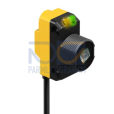 WORLD-BEAM QS18 Series: Laser Class 2, Horizontal, Range: 15 m, Input: 10-30 V dc, Output: Not Applicable, 2 m (6.5 ft) Cable