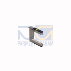 SLM Series: Rugged Nickel-Plated Metal Fixed-Distance Slot Sensor, Slot Width: 30, Input 10-30 V dc, Output: PNP, 3-pin M8 Integral QD