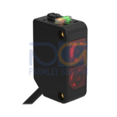 WORLD-BEAM Q20 Series: Long Range Diffuse (IR), Range: 1500, Input 10-30 V dc, Output: Complementary Solid-State PNP, 2 m (6.5 ft) Cable