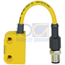 Magnetic safety switch 2 n/o, 5-pin M12 male connector,square design, IP67, operating distance depending on the actuator,heightdesign 18 mm, PU = 1 sensor.