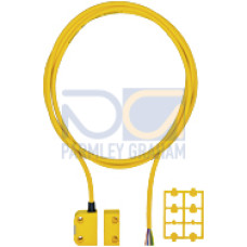Magnetic safety switch 2 n/o, 1 auxiliary contact n/o, squaredesign, LED, IP6K9K, operating distance 3 mm, 5 m cable, height design18 mm,PU = 1 sensor with actuator.