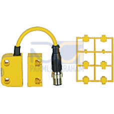 Magnetic safety switch 2 n/o, 5-pin M12 male connector,square design, IP67, operating distance 3 mm, height design 18 mm, PU =1 sensor with actuator.