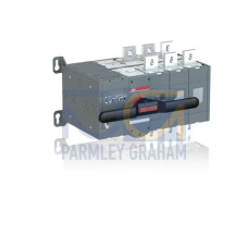 Including a handle for manual operation, bolt kit with nut and washers for all terminals and male connectors for control circuits. Include a storage clip for the handle and spare fuses.