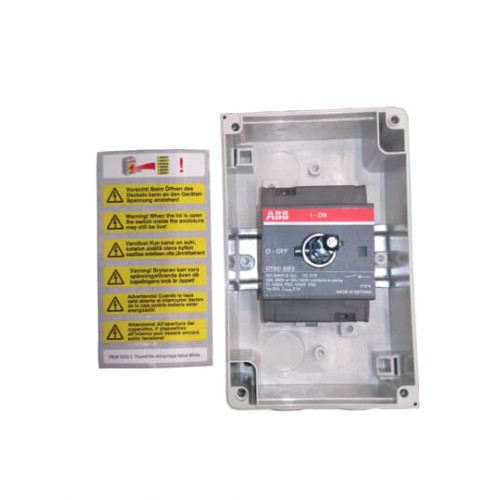 Enclosed solar switch DC21 660V/25A Plastic enclosure IP65 Black Selector handle. Interlocked cover.  Defeatable interlocking.