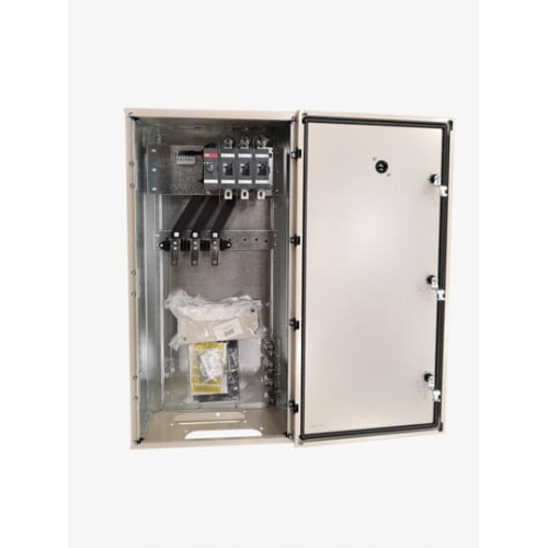 Safety switch, 3-p. 400V AC23 200A, 110kW. Steel sheet enclosure. IP65. Black Pistol handle. Interlocked cover. Defeatable interlocking.