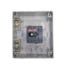 Enclosed Switch Disconnector, 4-p. 400V AC22 40A, Plastic enclosure, RedYellow Selector handle. Interlocked cover. Defeatable interlocking.