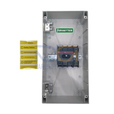 Safety switch, 4-p. 400V AC23 80A, 37kW. Plastic enclosure. IP65. Black Selector handle. Interlocked cover. Defeatable interlocking.