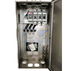 Safety switch, 3-p. 400V AC23 400A, 220kW. Stainless steel enclosure. IP65. StainlessSteel Pistol handle. Interlocked cover. Defeatable interlocking.