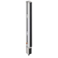 The Light curtain transmitter from . Operating range: 0,3 ... 6 m; Measurement field length: 2.210 mm; Beam spacing: 20 mm; Cycle time: 3,76 ms; Supply voltage: 18 ... 30 V, DC; Connection: Connecto