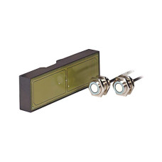 The Capacitive sensor from . Principle of physics: Capacitive; Operating range: 0,006 ... 0,007 m; Connection: Cable with connector, M8, 2.500 mm, 5 -pin; Dimensions: 44 mm x 19 mm x 150 mm; Housing