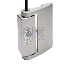 The Safety hinge switch from . Contact allocation: 2NC + 1NO, Snap-action contact; Connection: Cable, 7 -wire, 2.000 mm, PVC; Dimensions: 79 mm x 22,5 mm x 100,6 mm; Housing material: Metal, ZAMAK;