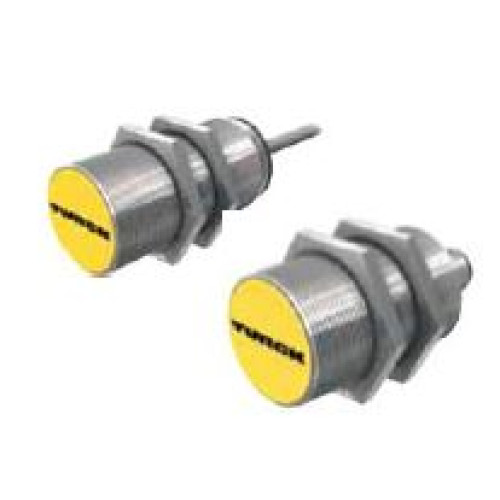 Flush mount inductive sensor with 15 mm range, chrome-plated brass, PNP, N.O., 10-30Vdc, (&Oslash, 30x 64mm)