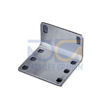 Angular baying bracket