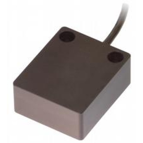 Inductive proximity switch