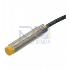 Inductive proximity switch