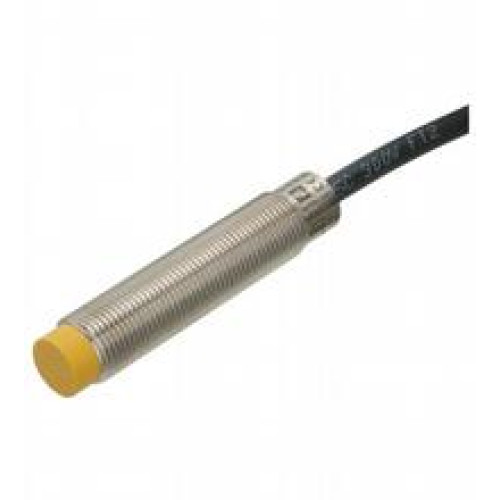 Inductive proximity switch