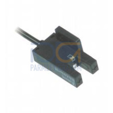 Photoelectric slot sensor - Slot width: 5 mm, Target size: 0.8 x 1.8 mm, Light source: IRED, Light type: Infrared, continuous light , 940 nm, Signal output: 2 PNP complementary , overvoltage protec..